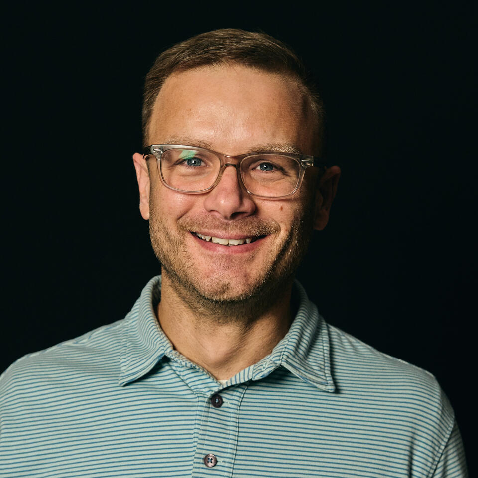 A headshot of Bradford Singleton